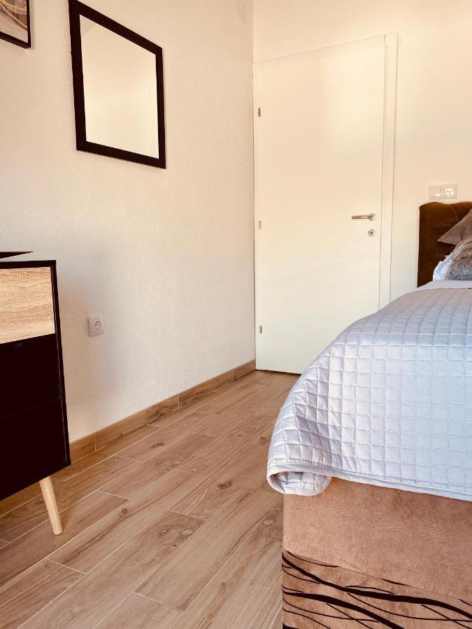 Apartment Elena Donji Okrug  외부 사진